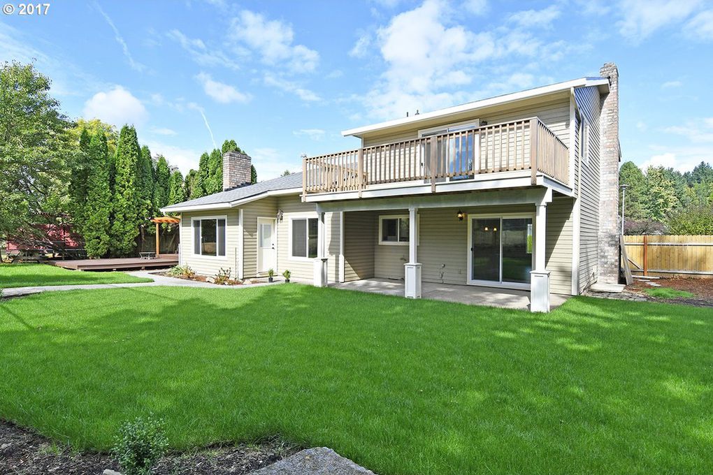 Back-yard-H.vew1_